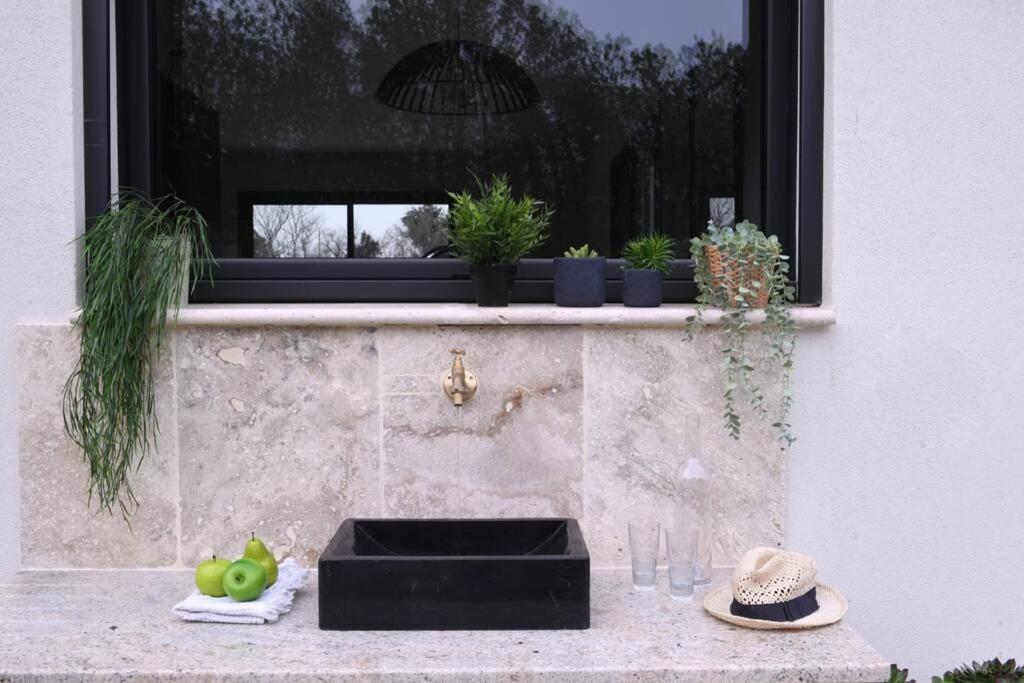 Vila Le Galinie Chic'Art. Un Bel Atelier Avec Piscine Carpentras Exteriér fotografie